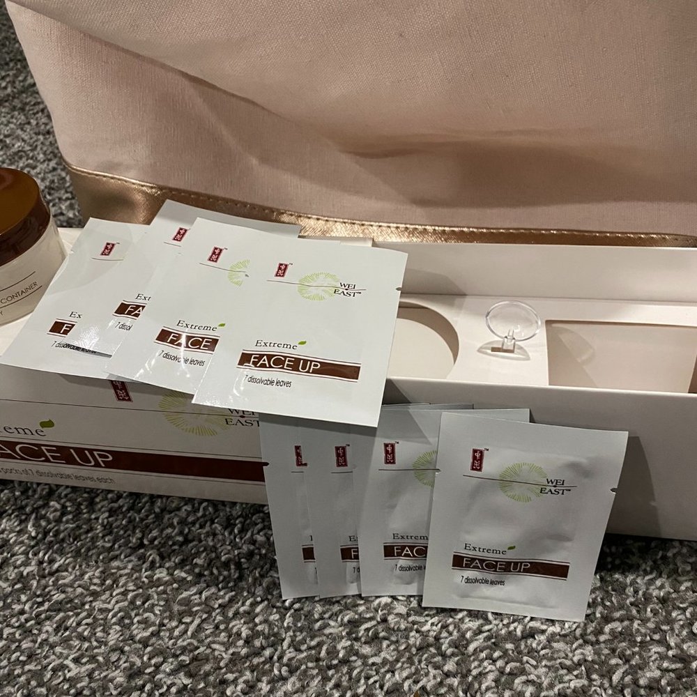 Wei East Extreme Face Up NIB